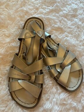 Silver Saltwater sandals women’s euro size 8 leather, 9.5 in US
